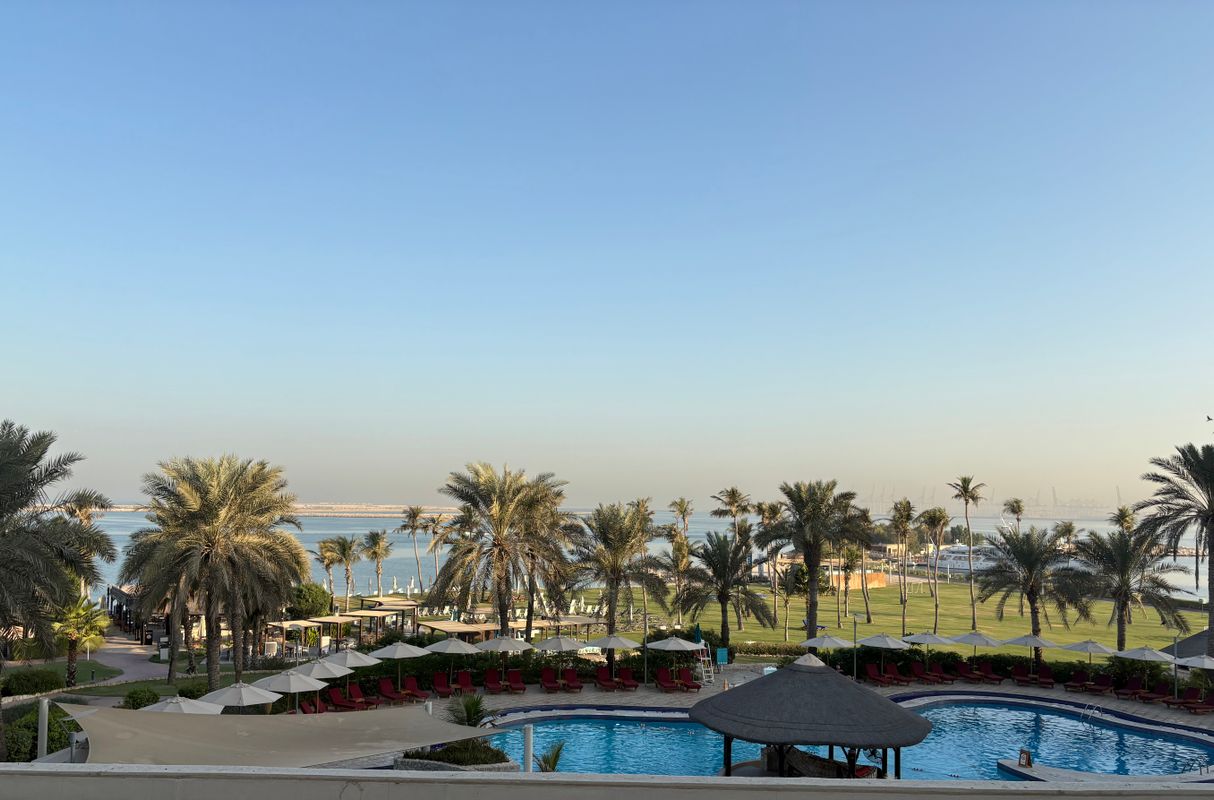 JA Beach Hotel фото 42
