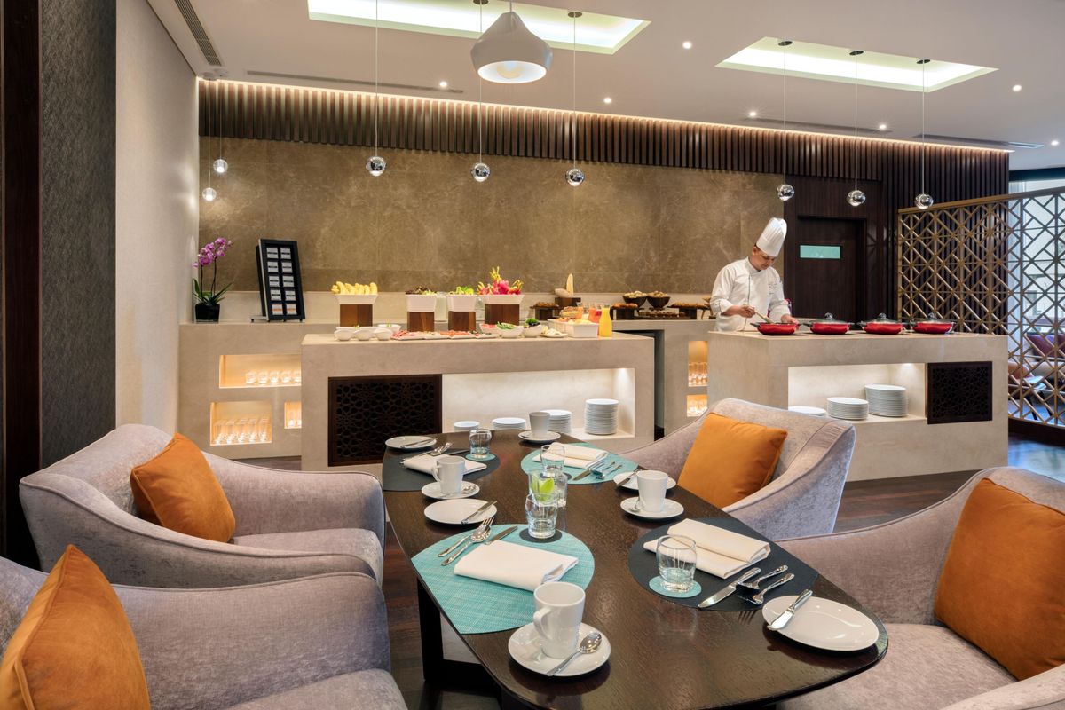 Crowne Plaza Bahrain фото 11