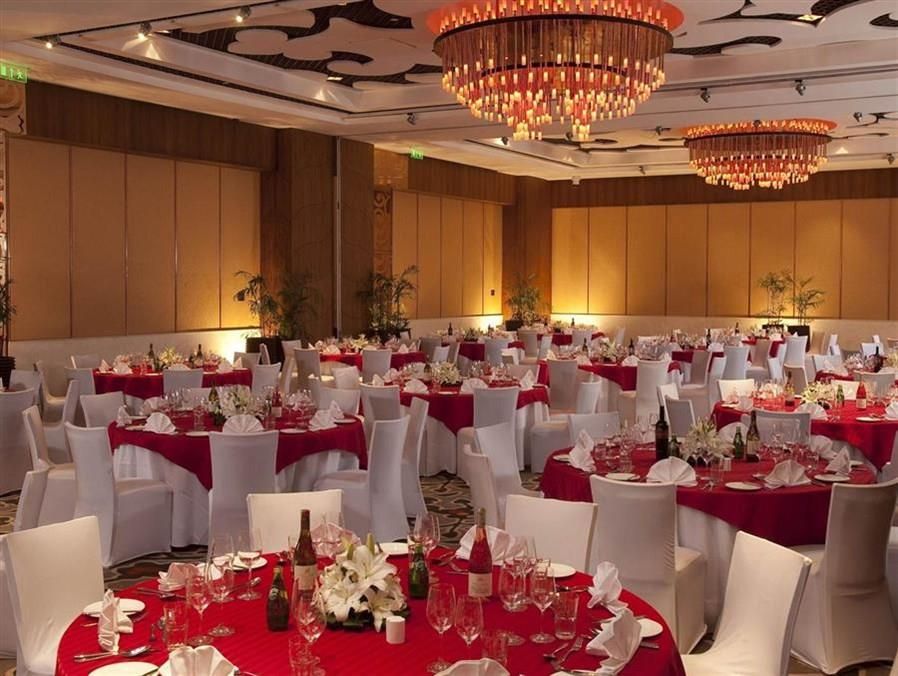 Crowne Plaza New Delhi Okhla фото 4