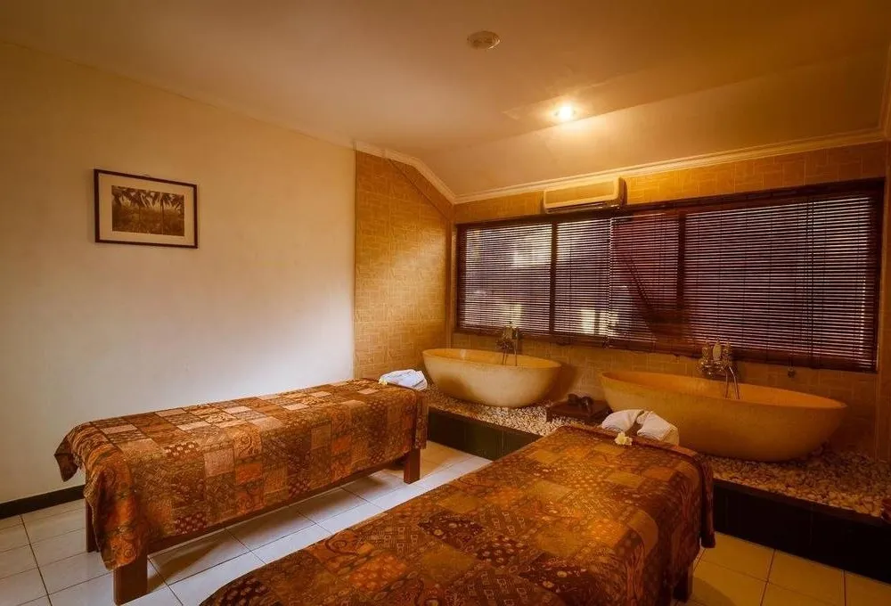 Melasti Kuta Bungalows and Spa фото 13