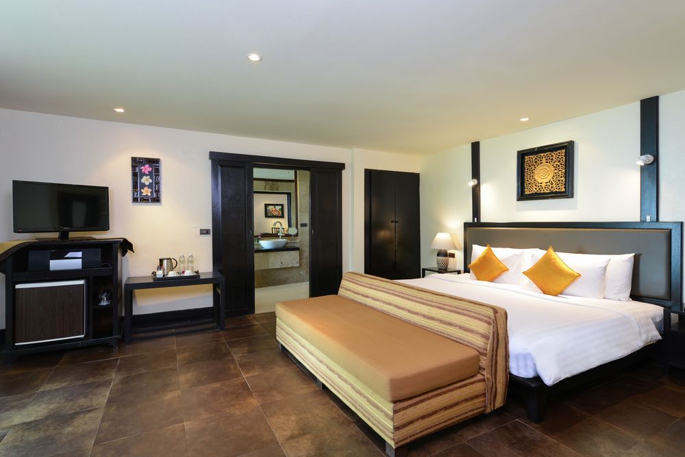 Andaman White Beach Resort фото 49