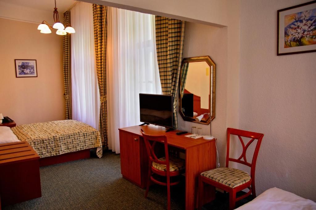 EA Hotel Mozart фото 32