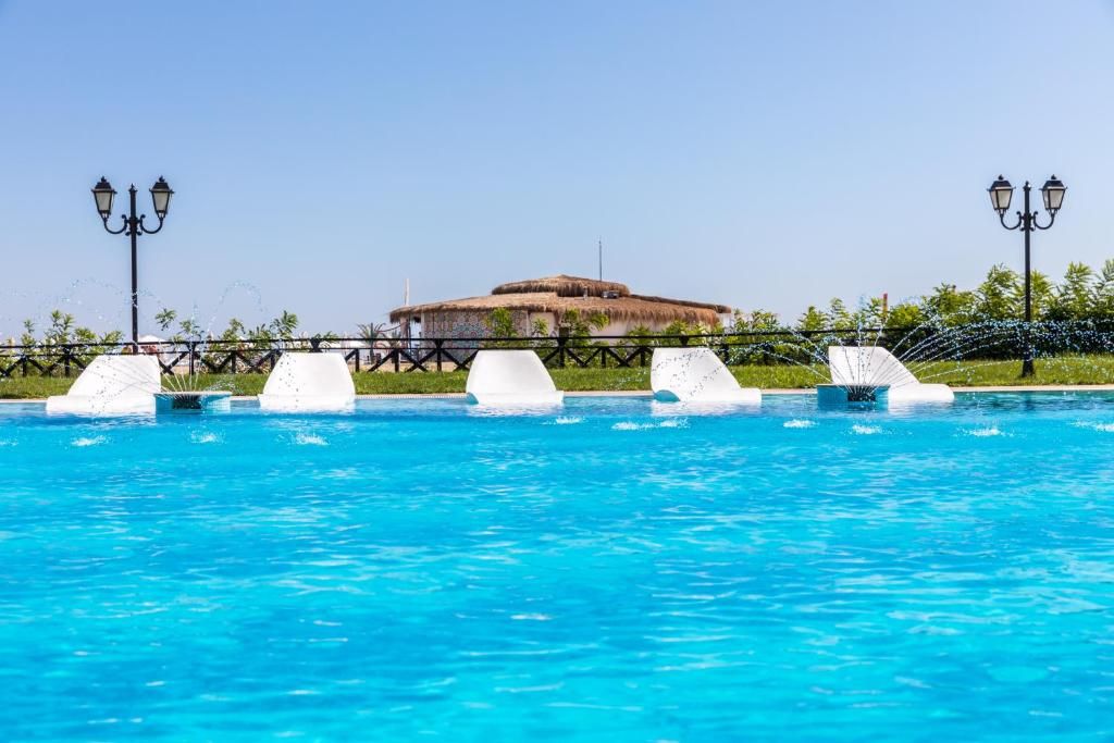 Oasis Beach Club фото 16