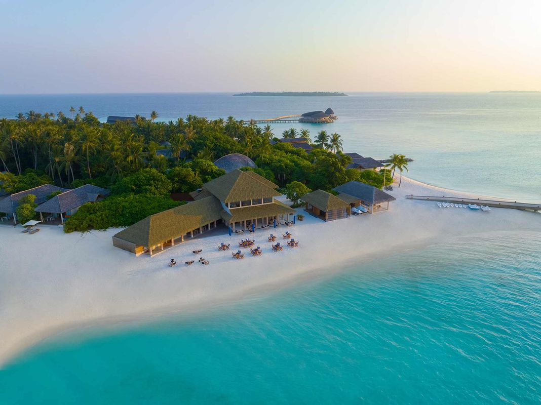 Emerald Faarufushi Resort & Spa фото 36