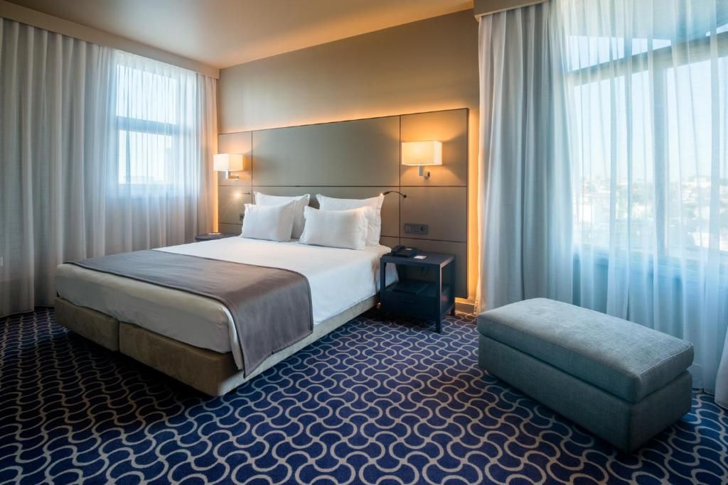 Hotel Dom Henrique - Downtown фото 4