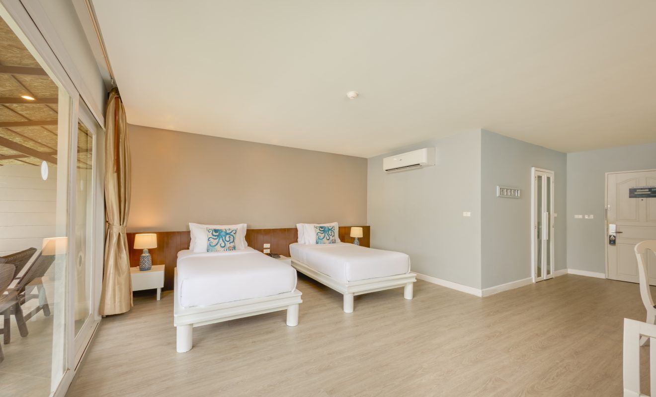 Arinara Beach Resort Phuket фото 4