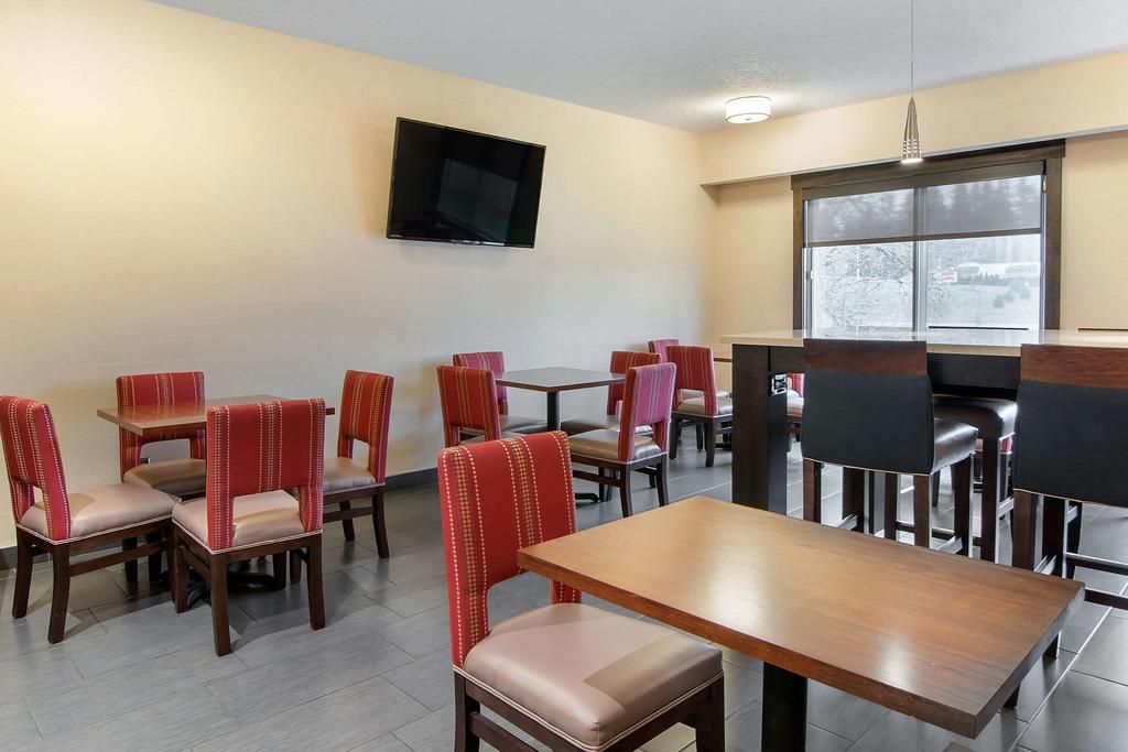 Comfort Suites фото 30