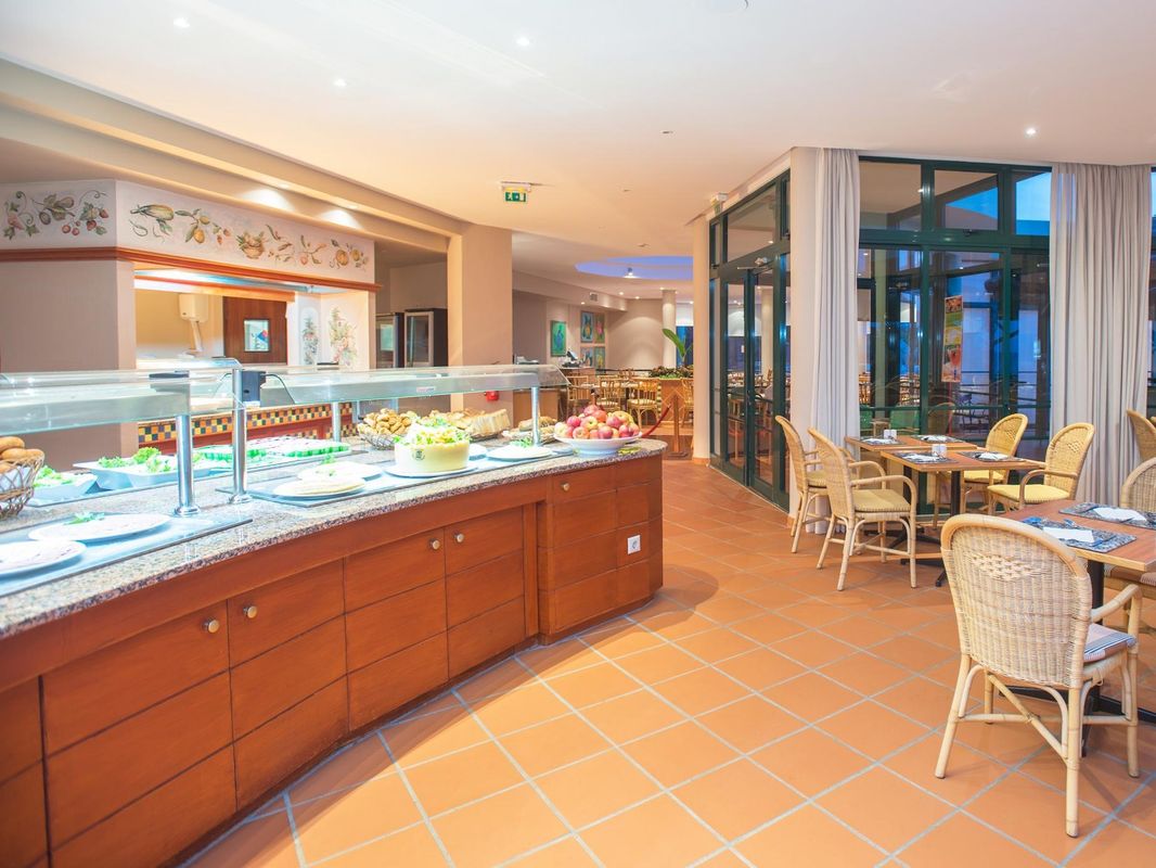 Pestana Ocean Bay Resort фото 2
