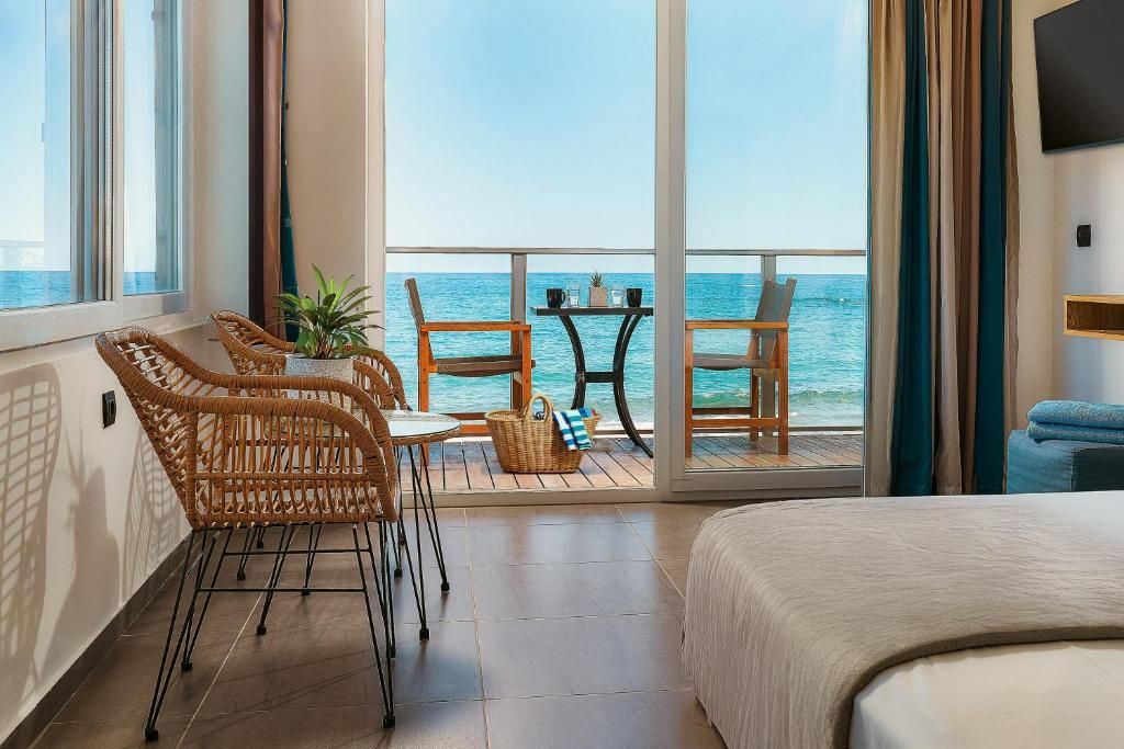 Infinity Blue Boutique Hotel & Spa - Adults Only фото 14