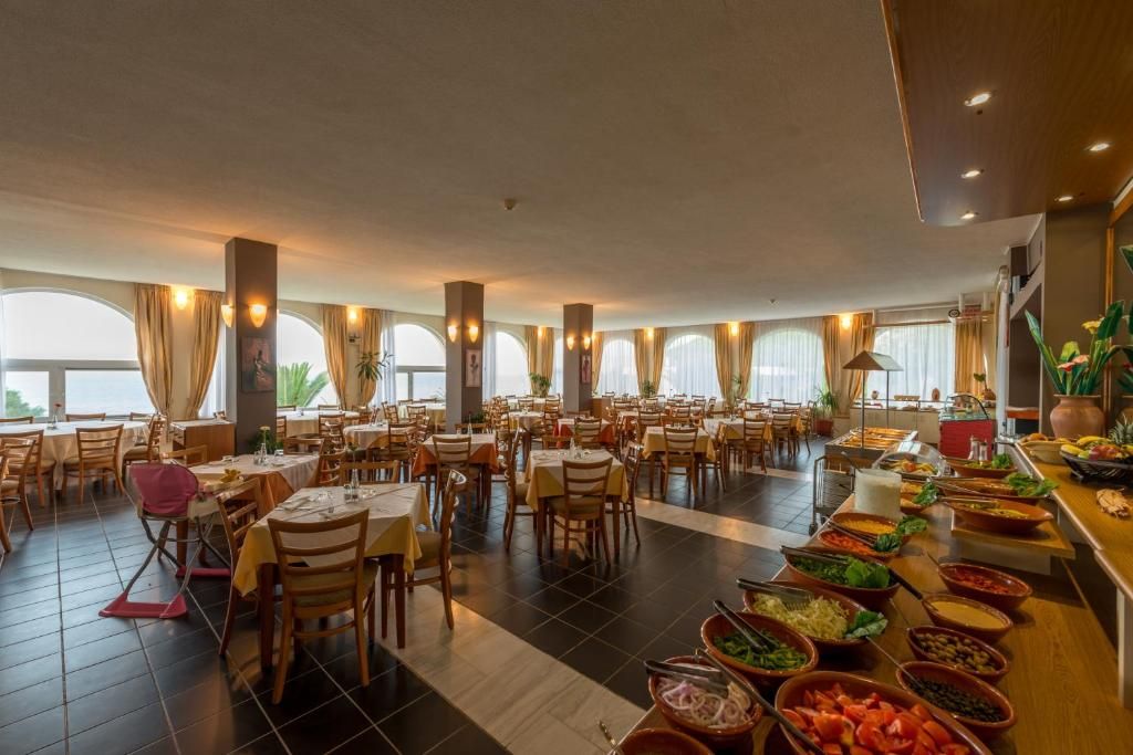 Pavlina Beach Hotel фото 16