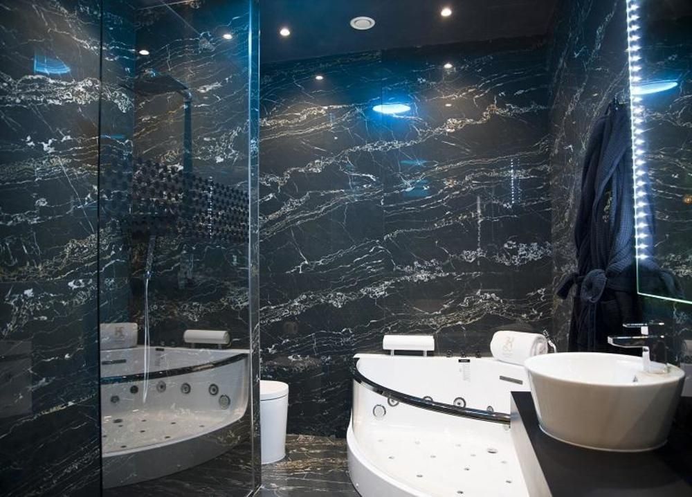 Hugo's Boutique Hotel - Adults Only фото 16