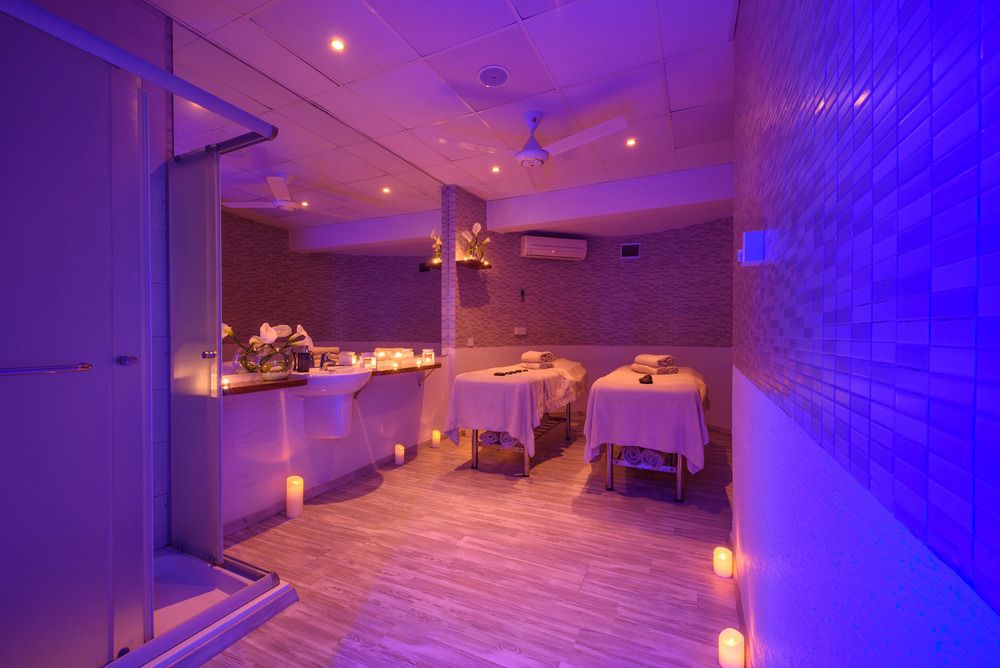 Golden Bay Beach Hotel фото 45
