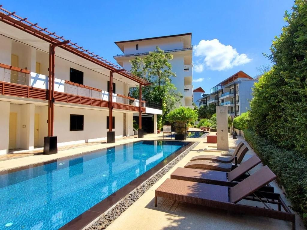 Surintra Boutique Resort фото 44