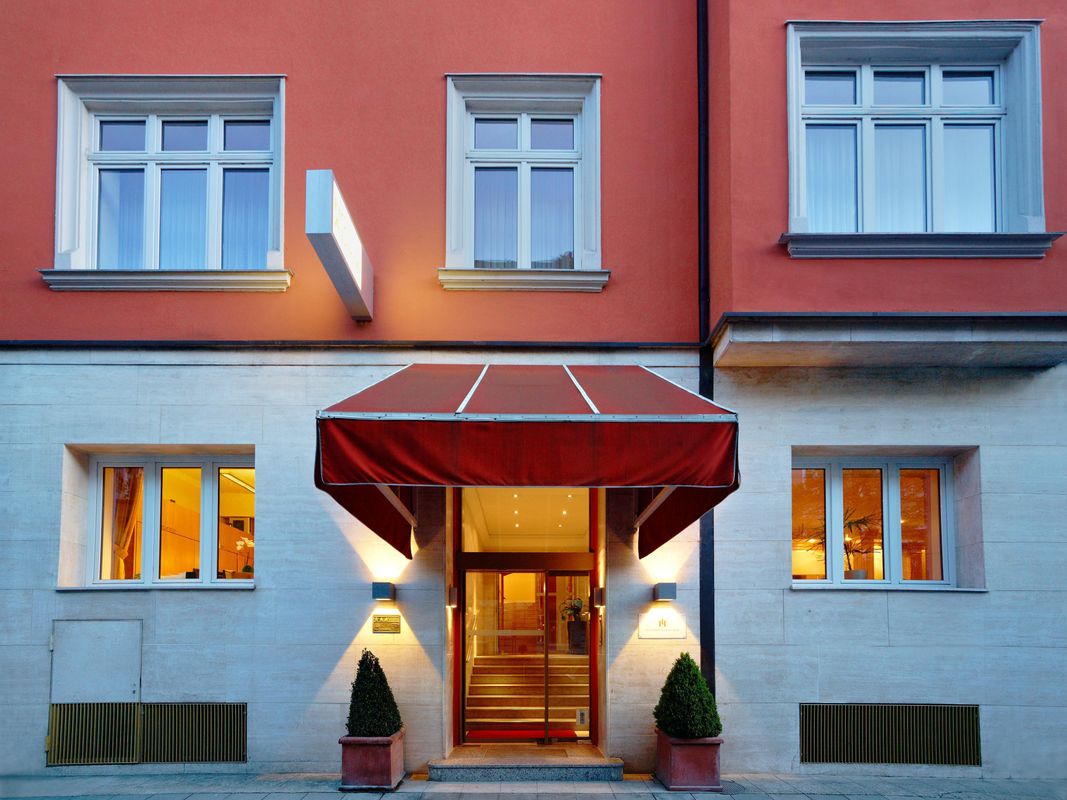 Hotel Adria Munich фото 16