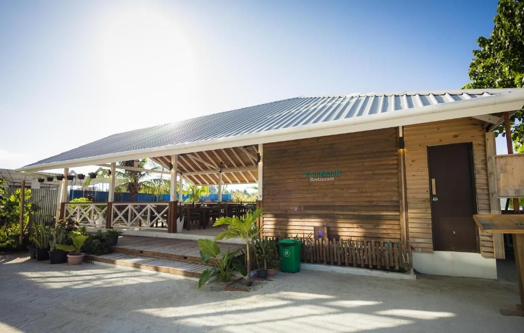 Beach Hotel Guraidhoo фото 24