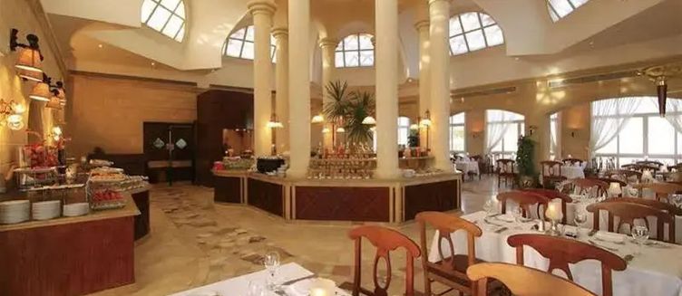 Фото отеля Melia Sinai