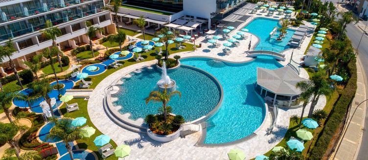 Фото отеля Faros Hotel