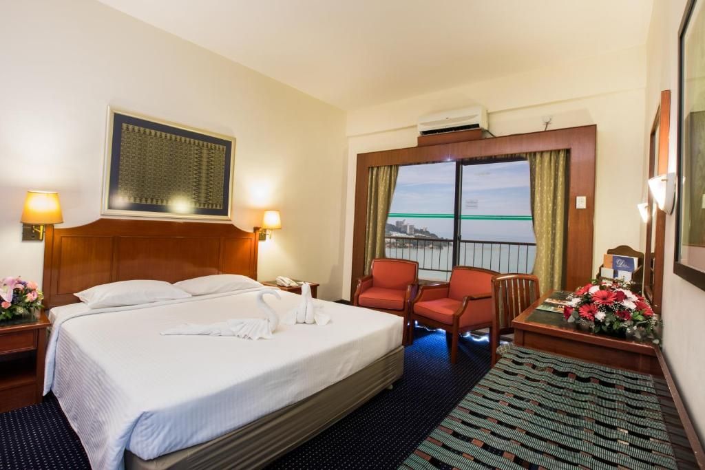 Rainbow Paradise Beach Resort фото 49