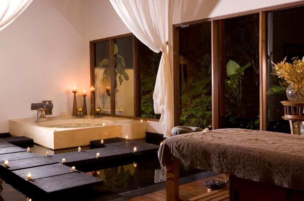 Kupu Kupu Barong Villas & Tree Spa by L'Occitane фото 103