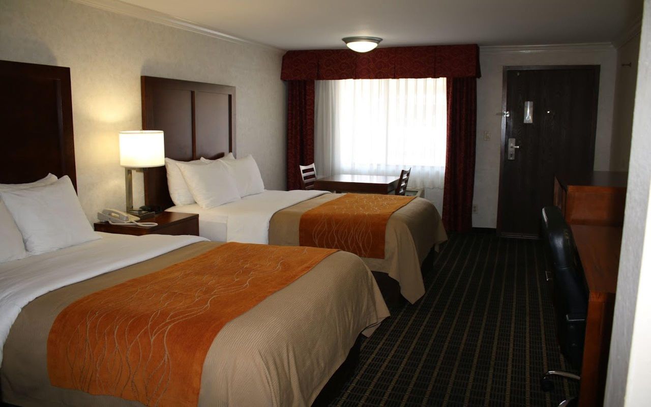 Comfort Inn Near Old Town Pasadena in Eagle Rock CA фото 10