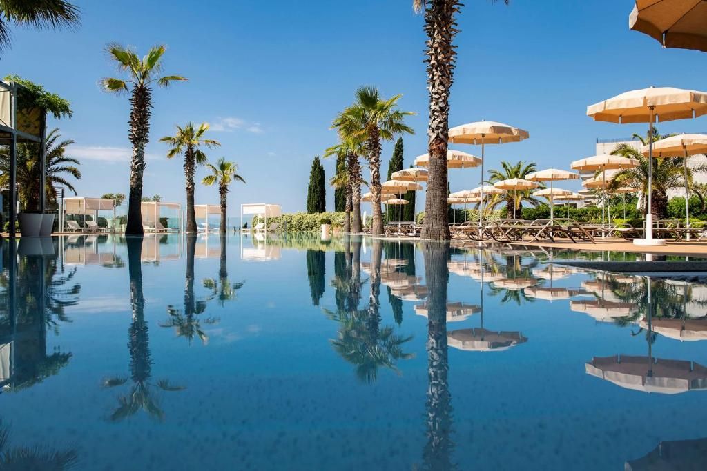 Radisson Blu Resort фото 0