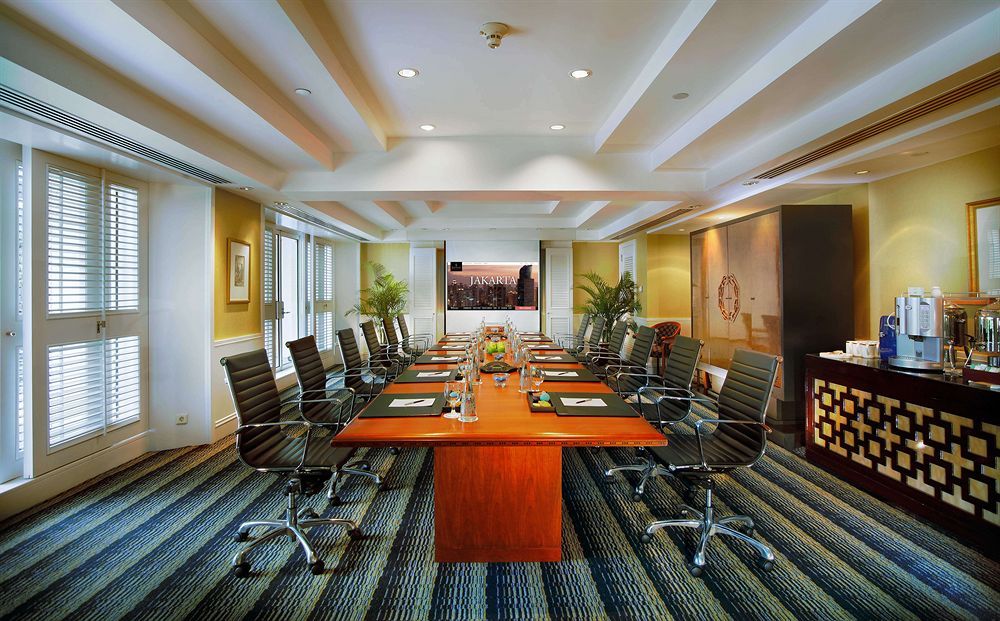Four Seasons Hotel Jakarta фото 29
