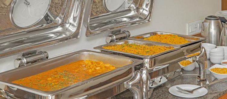 Фото отеля Treebo Trend Dona Eliza