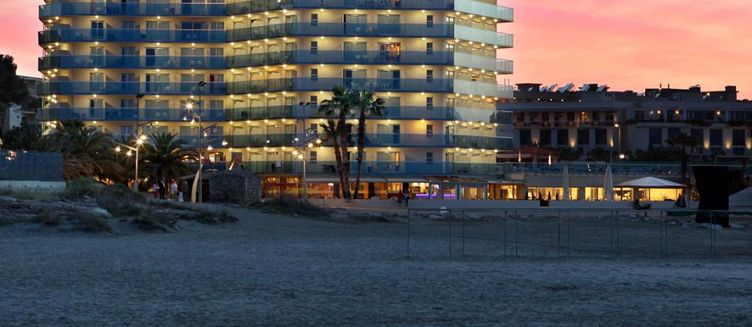 Фото отеля Golden Donaire Beach