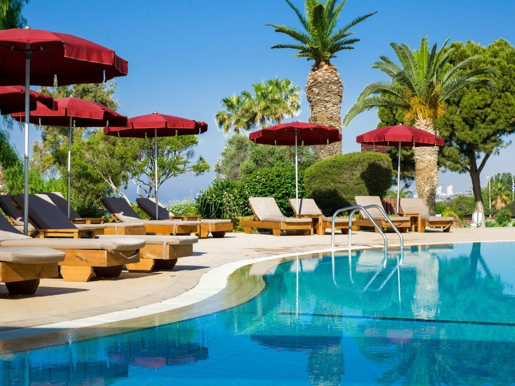 St Raphael Resort & Marina фото 6