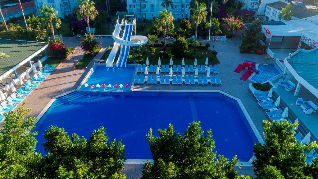 The Garden Beach Hotel фото 10