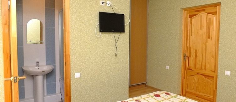 Фото отеля Надежда