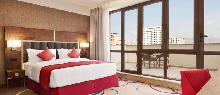 Фото отеля Ramada Hotel & Suites by Wyndham Yerevan