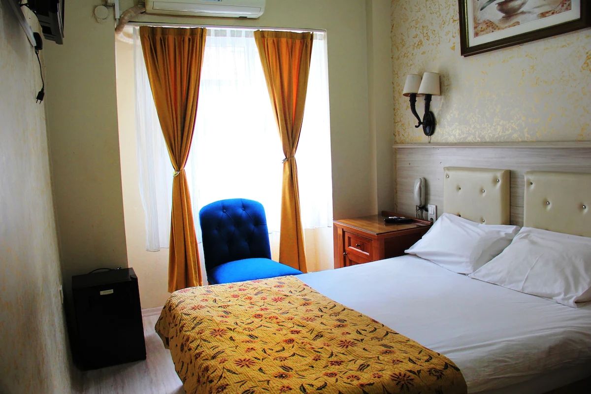 Tiyatro Hotel OldCity фото 1