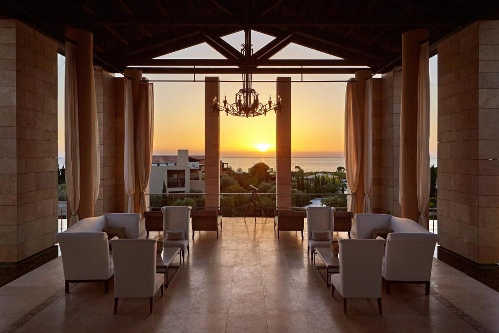 Costa Navarino, The Romanos Resort фото 66
