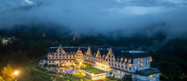 Фото отеля Swiss-Belresort Tuyen Lam