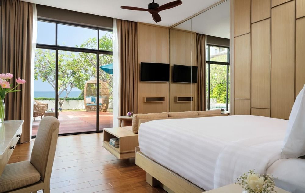 AVANI Hua Hin Resort & Villas фото 48
