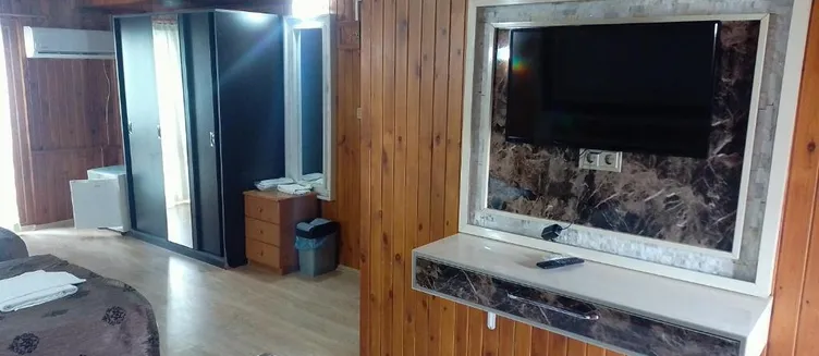 Фото отеля Behram Hotel