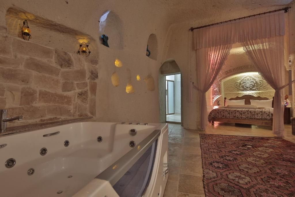 Гостиница «My Cave La Maison Du Reve» фото 4