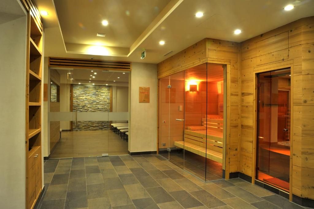 Hotel Garni Maria Theresia фото 20