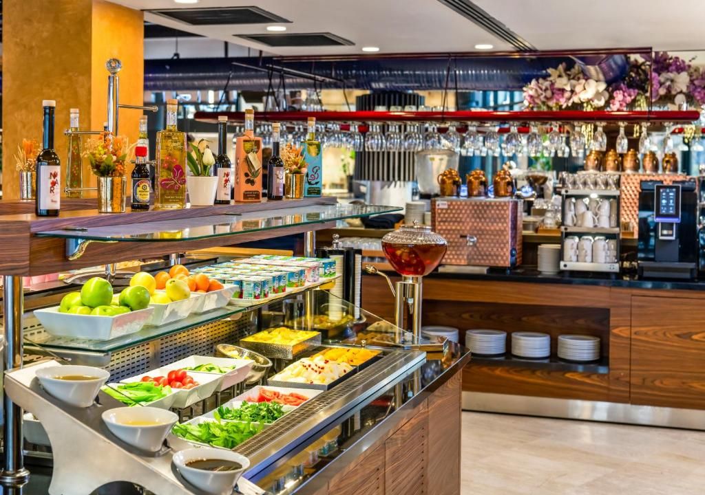 Crowne Plaza Istanbul Tuzla Viaport Marina фото 48
