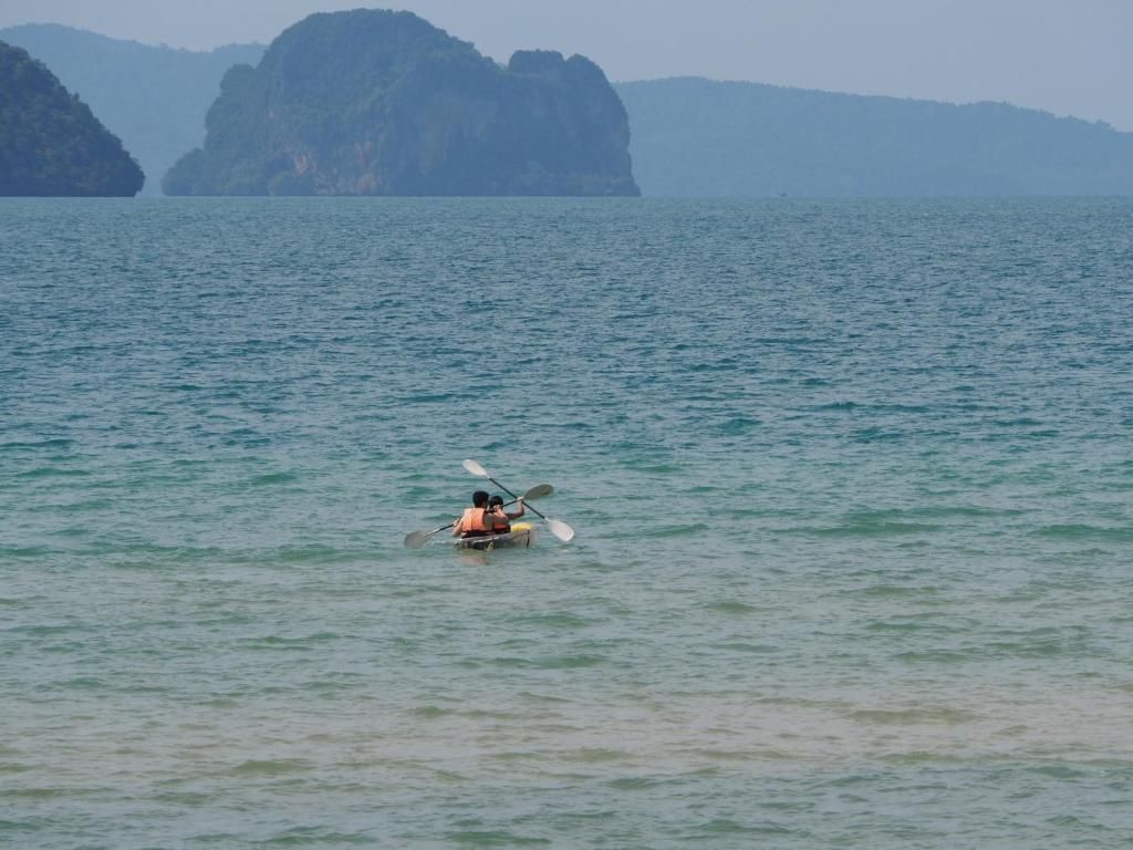 Anyavee Tubkaek Beach Resort фото 41