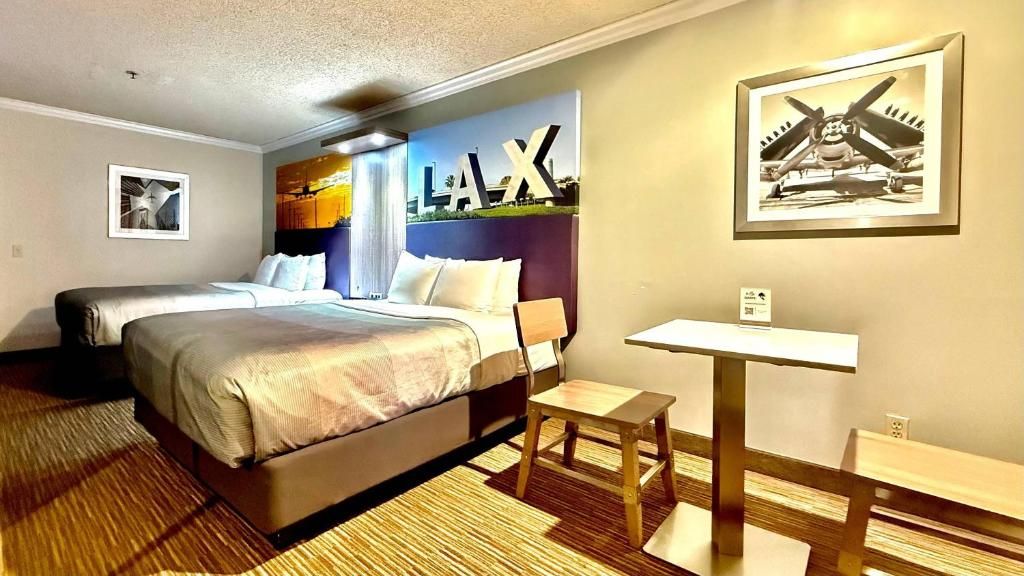 Quality Inn & Suites Los Angeles Airport - LAX фото 21