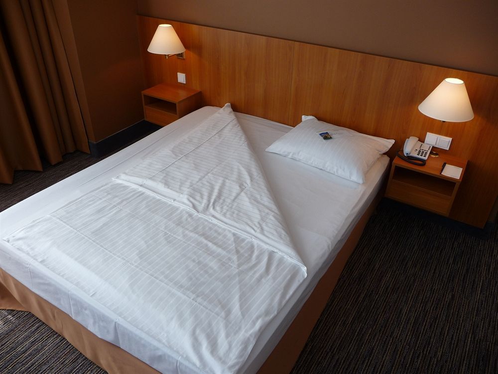Relexa hotel Airport Dusseldorf Ratingen фото 40