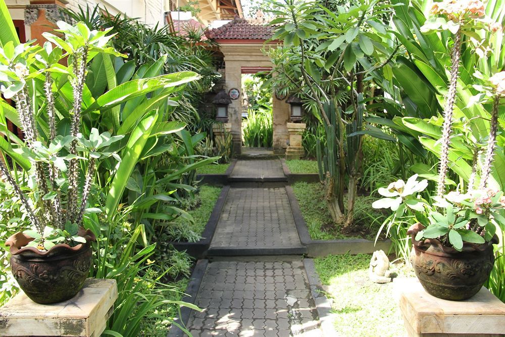 Seminyak Paradiso Hotel фото 31