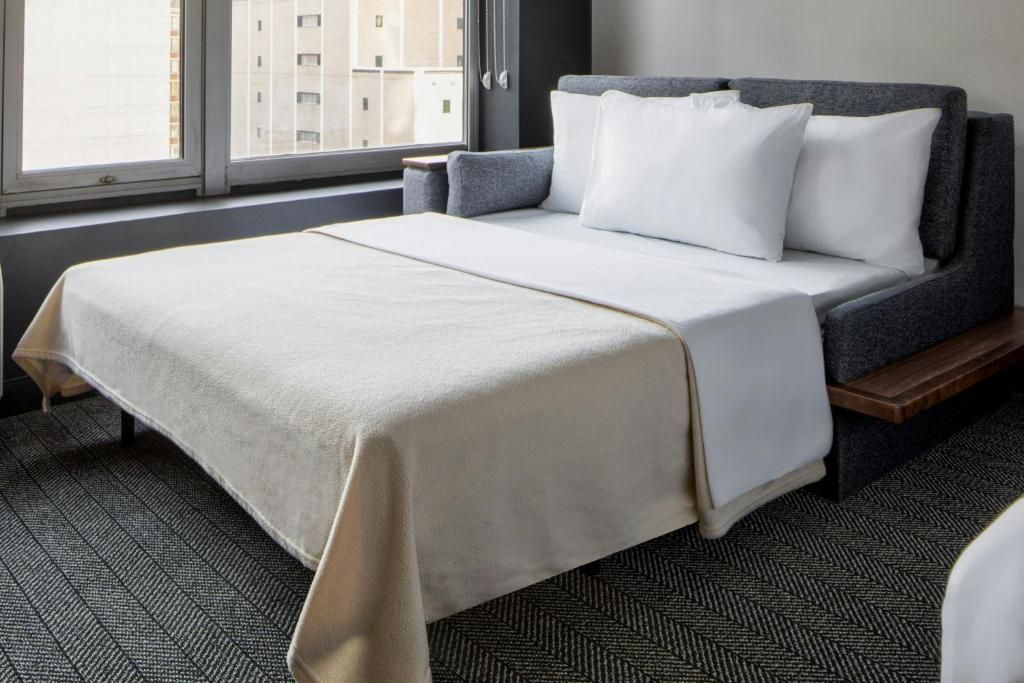 Courtyard by Marriott Chicago Downtown River North фото 20