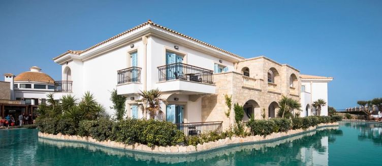 Фото отеля Mitsis Selection Laguna