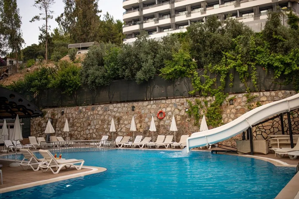 Eva Beach Hotel фото 4