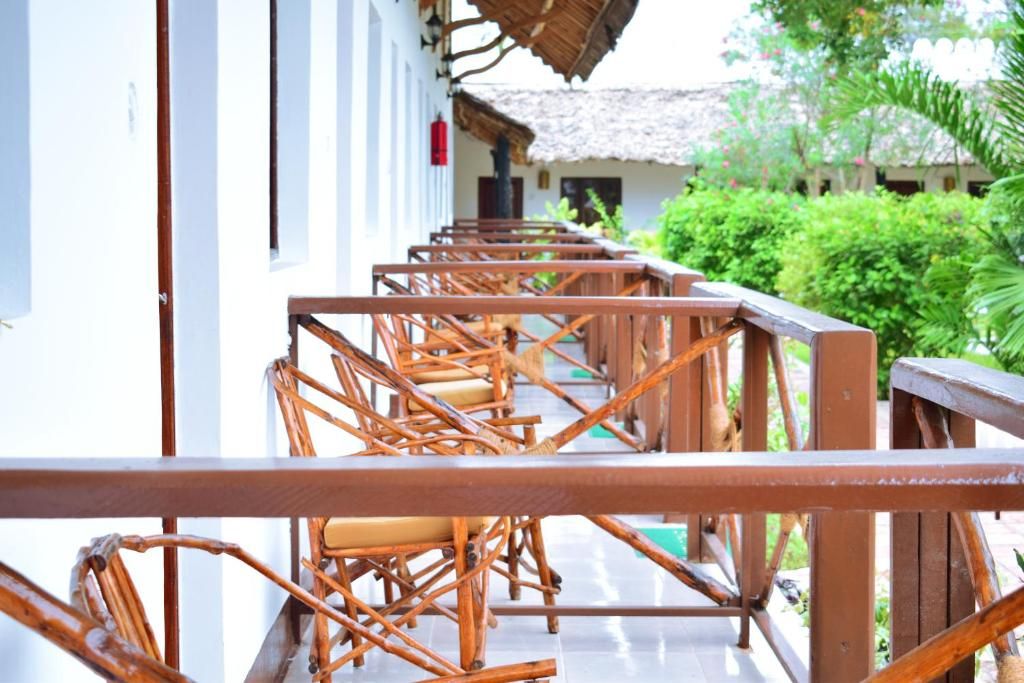 Amaan Beach Bungalows фото 47