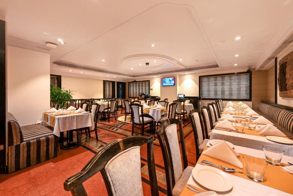 Fariyas Hotel Mumbai фото 40