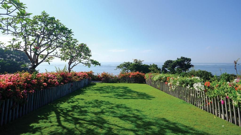 Maya Sanur Resort & Spa фото 82